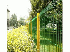 【专业出售】永达包塑荷兰网 养殖围栏网 种植围栏网 市政格栏栅